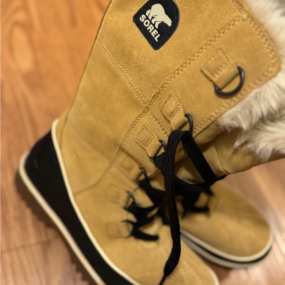 Sorel Winter boots❄️☃️ - Picture 3 of 4